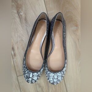EUC- Jewel BADGLEY MISCHKA- JEWELLED FLATS - 6.5 size